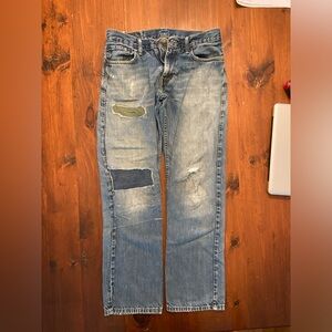 Levi’s 514 Distressed Heans